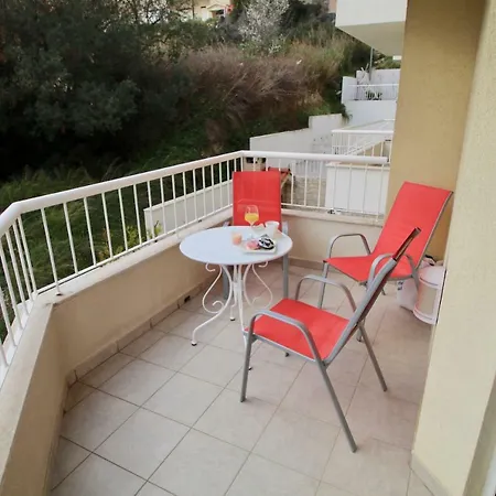 Sun In سبليت
